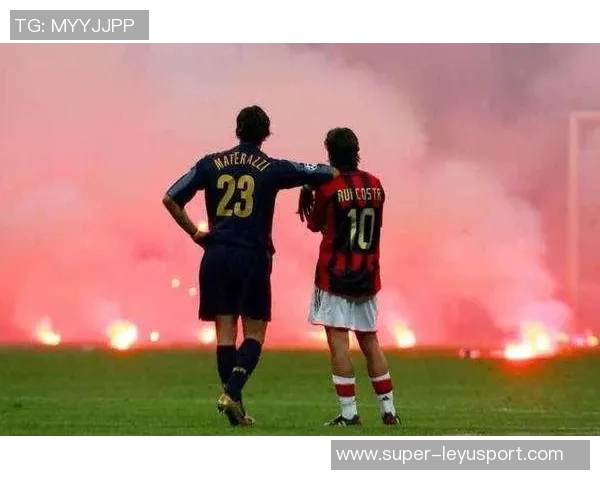 天津足球双降风波引发热议球迷期待未来重振雄风 天津足球双降风波引发热议球迷期待未来重振雄风