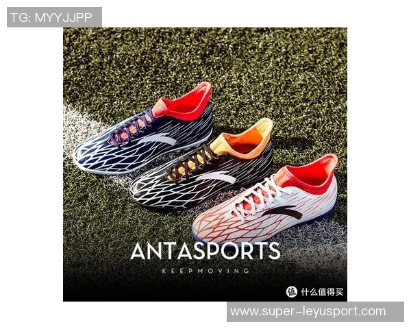 安踏联名足球鞋全新上市打造运动与时尚的完美结合 安踏联名足球鞋全新上市打造运动与时尚的完美结合